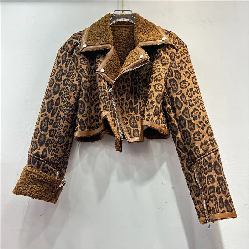 Winter Women Leopard Printed Lamb Wool Velvet Bomber Jacket Turn Down Collar Short Flocking Coat Spliced Parkas Cardigan Tops